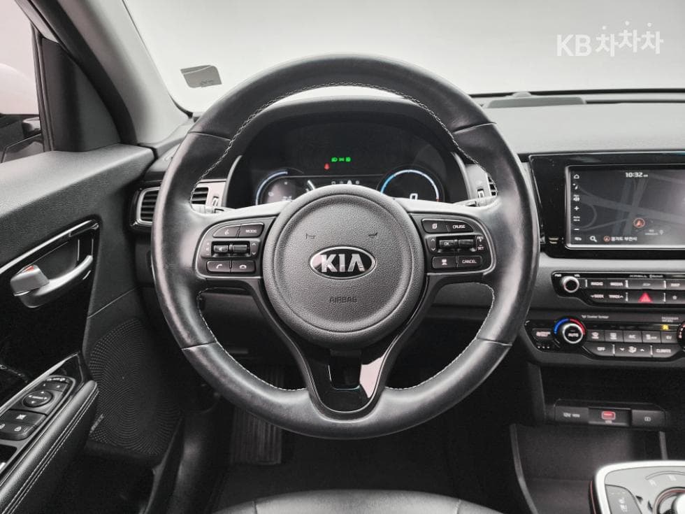 Киа Ниро EVПрестиж - 18