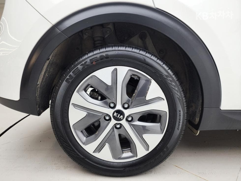 Киа Ниро EVПрестиж - 22