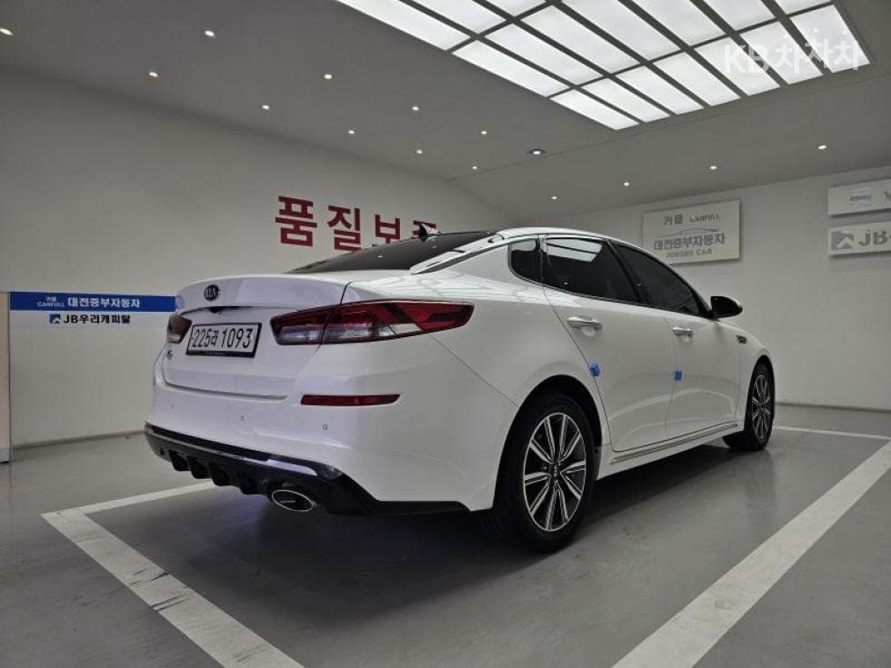 Киа The New (фейслифт) K5 Второ поколение2.0 Бензин Престиж - 4