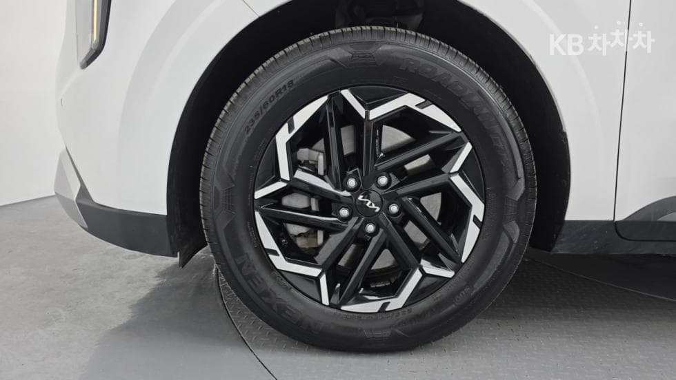 Киа The New (фейслифт) Канивал 4-то поколениеD2.2 9-местен Престиж - 6