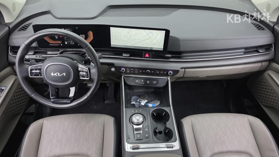 Киа The New (фейслифт) Канивал 4-то поколениеD2.2 9-местен Престиж - 9