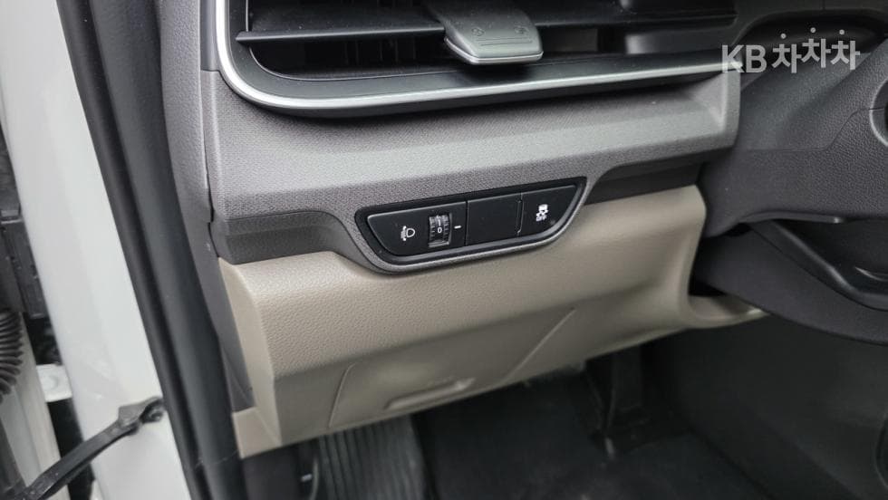 Киа The New (фейслифт) Канивал 4-то поколениеD2.2 9-местен Престиж - 15