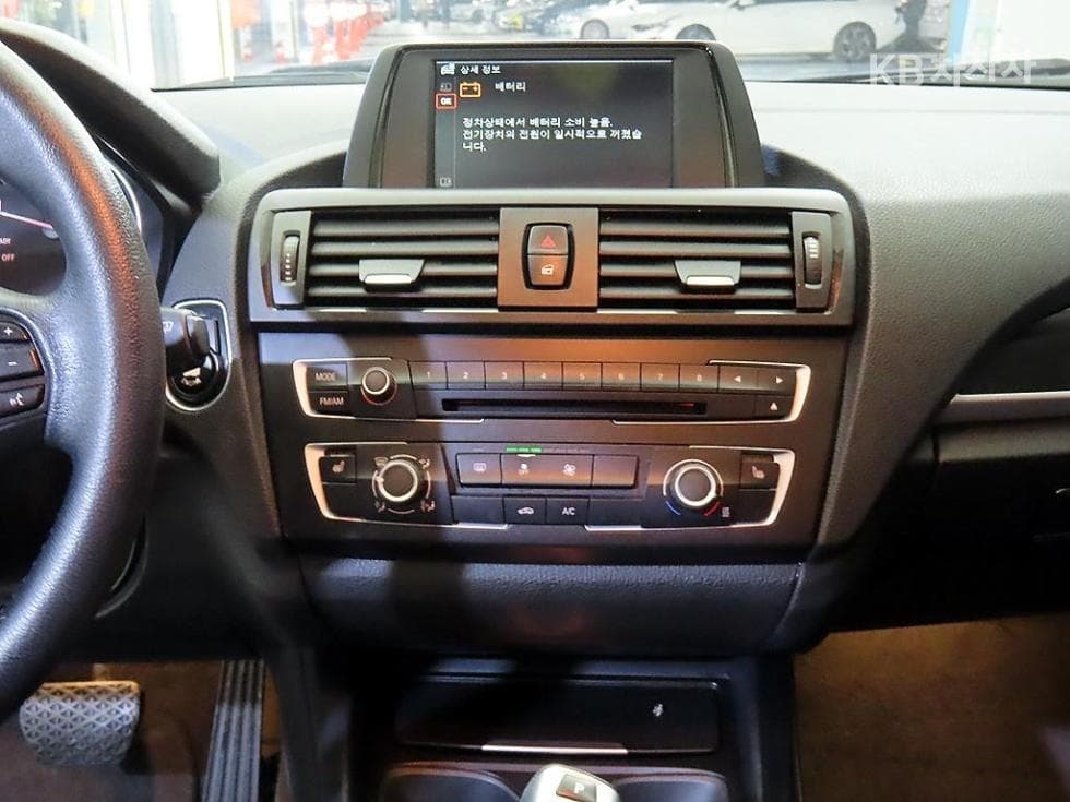 BMW Нов1시리즈118d 어반 팩 1 F20 - 11