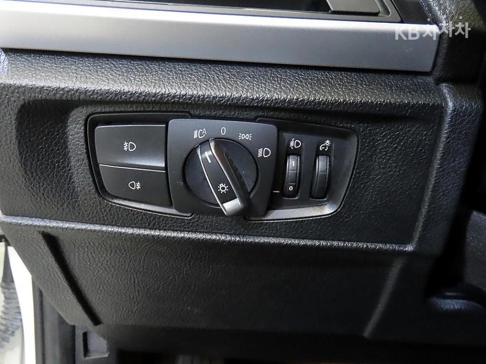 BMW Нов1시리즈118d 어반 팩 1 F20 - 14