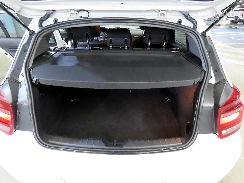 BMW Нов1시리즈118d 어반 팩 1 F20 - 17