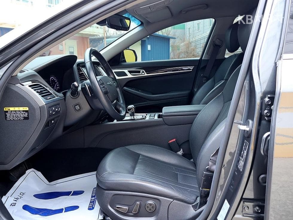 Genesis G803.3 GDI AWD Luxury - 10