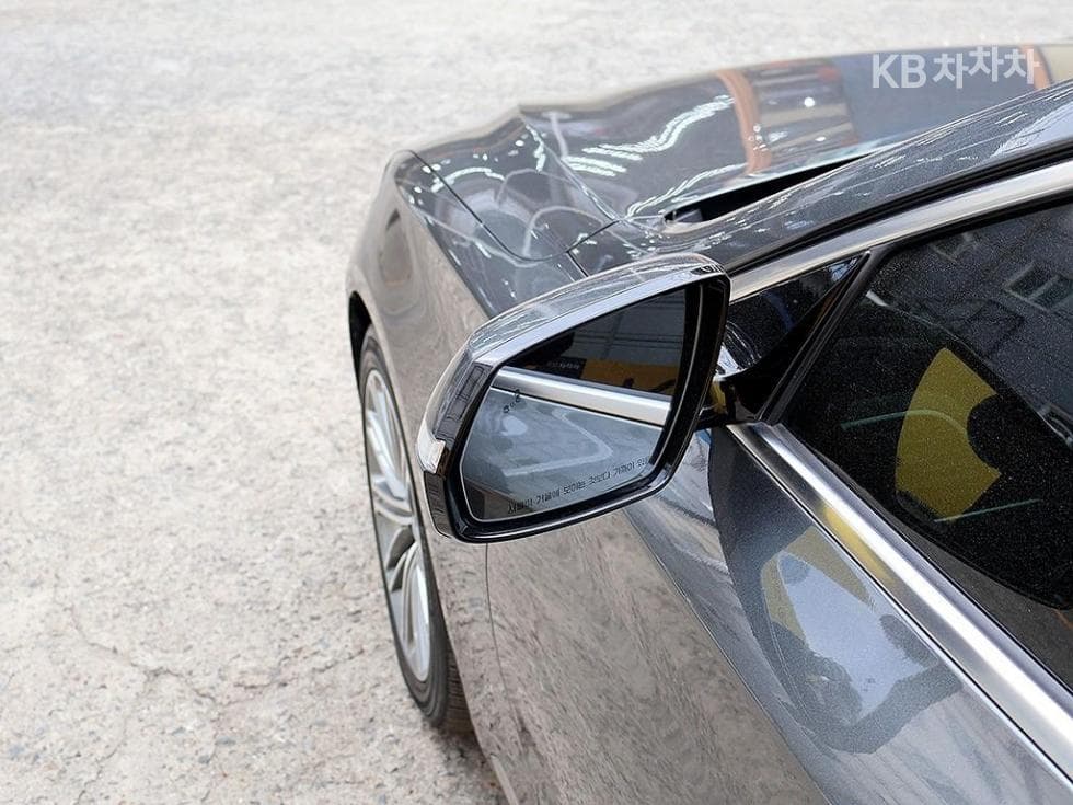 Genesis G803.3 GDI AWD Luxury - 16