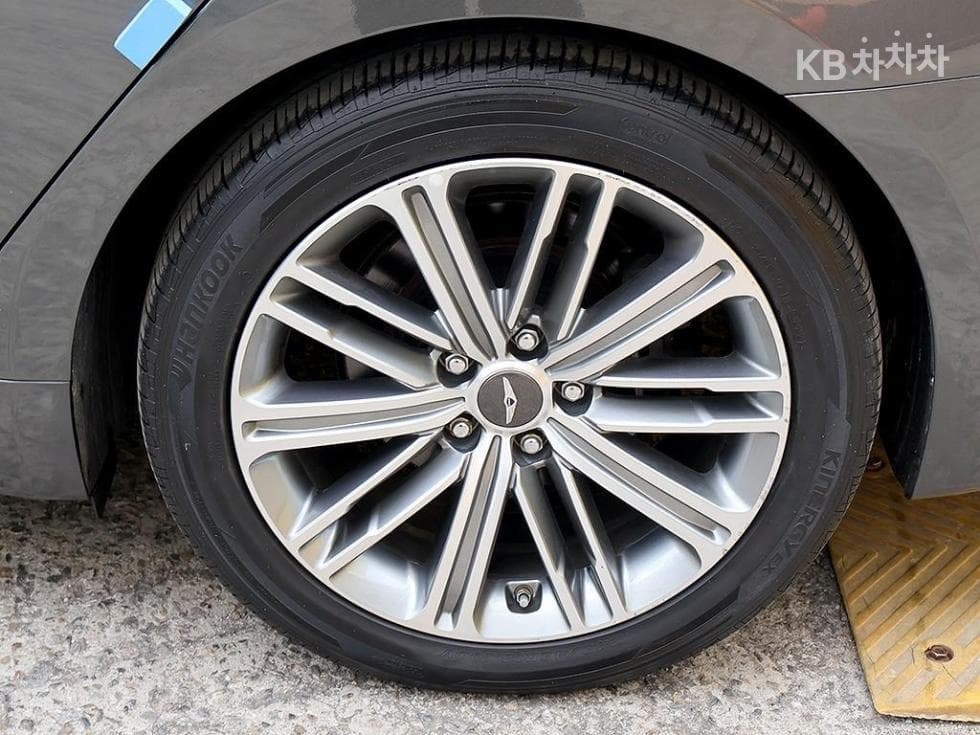 Genesis G803.3 GDI AWD Luxury - 19