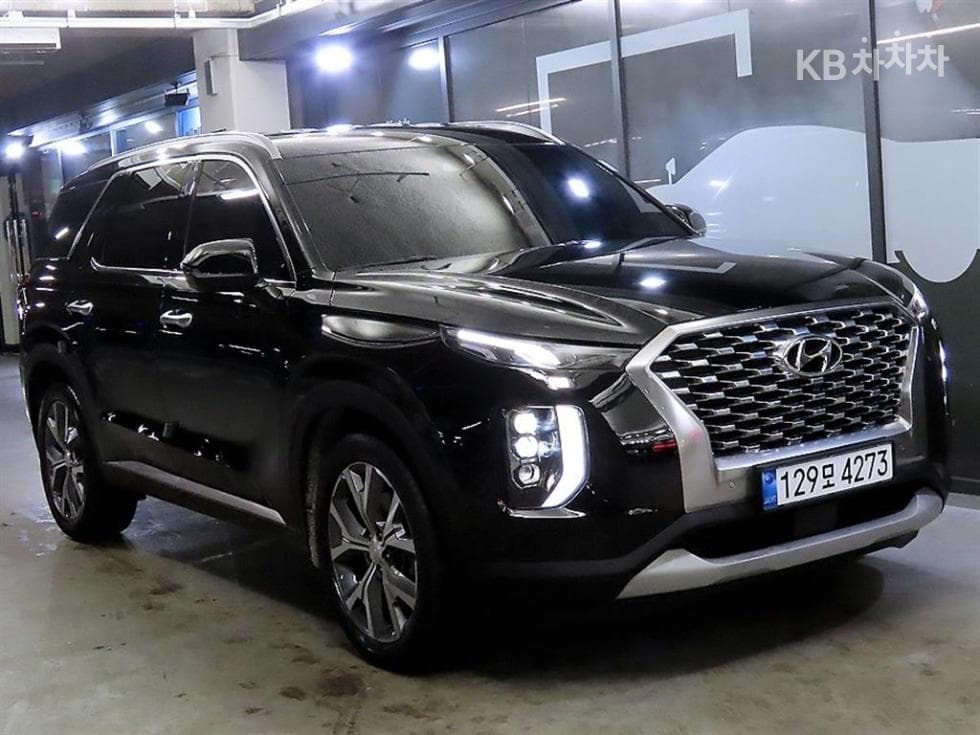 Hyundai Palisade 2.2 Diesel 7-seater (Limousine) Prestige - Image 1
