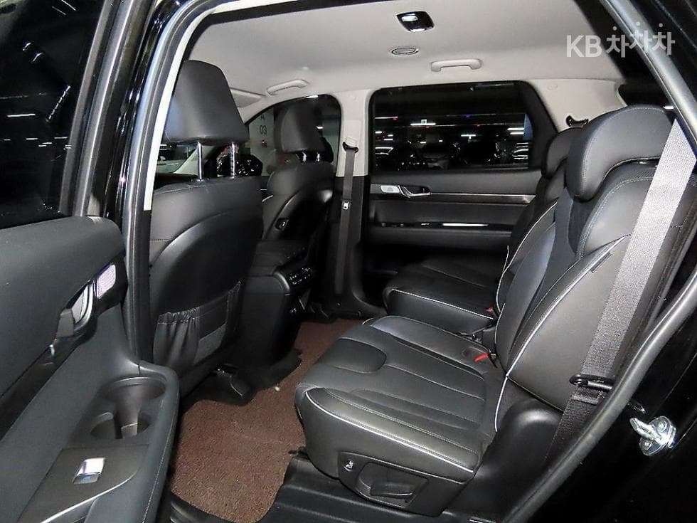 Hyundai Palisade2.2 Diesel 7-seater (Limousine) Prestige - 7