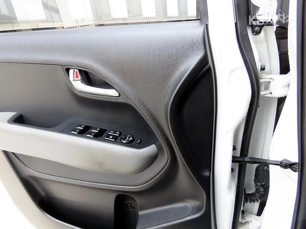 Киа 더 Киа Рей (ван) EVEV Air - 11