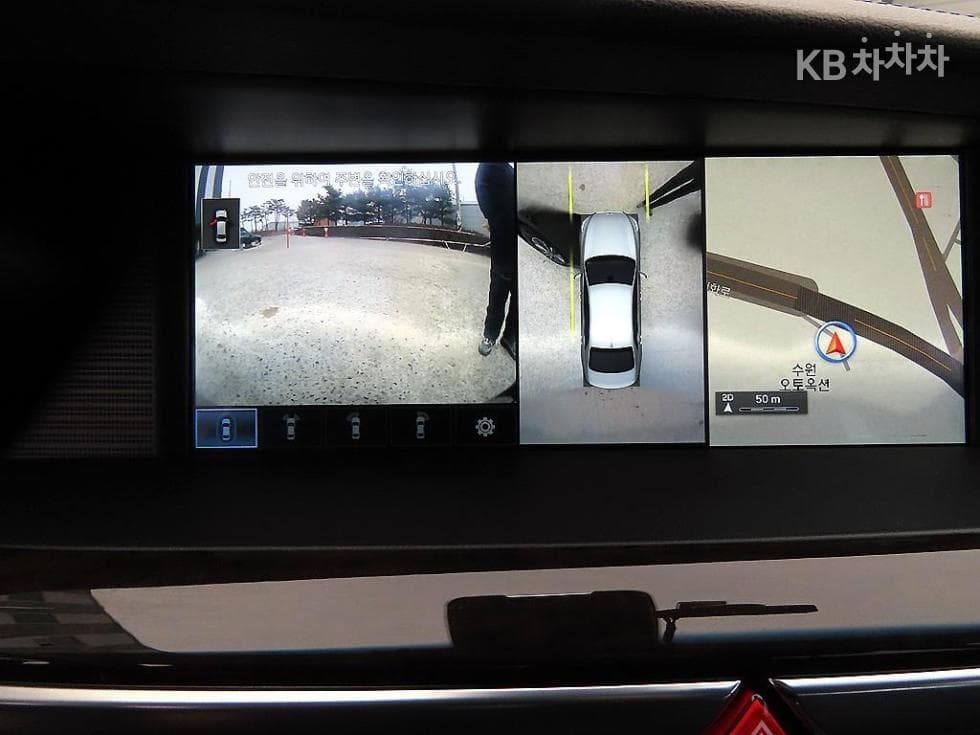 Genesis EQ9003.8 GDI AWD Premium Luxury - 15