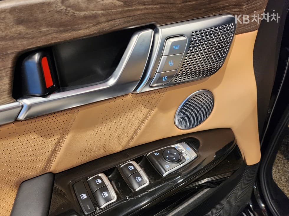 Киа Mohave 더마스터3.0 Дизел 4x4 Masters - 24