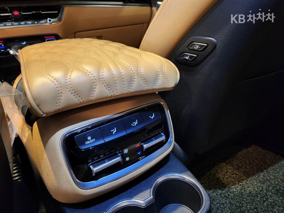 Киа Mohave 더마스터3.0 Дизел 4x4 Masters - 25