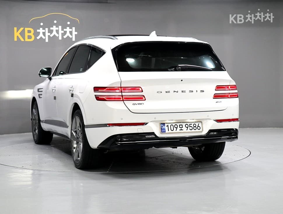 Genesis GV803.0 Diesel AWD - 4