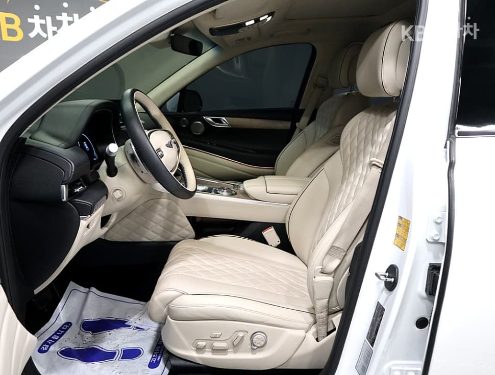 Genesis GV803.0 Diesel AWD - 9