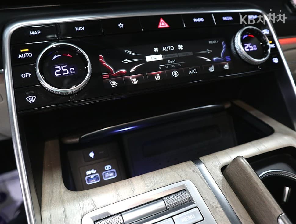 Genesis GV803.0 Diesel AWD - 12