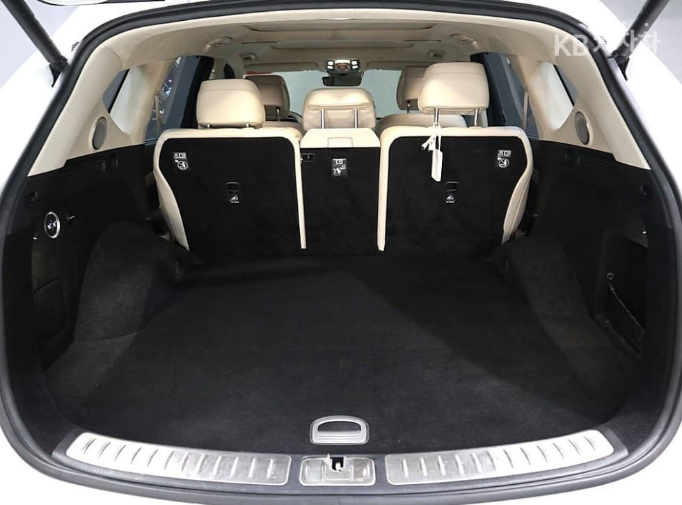 Genesis GV803.0 Diesel AWD - 18