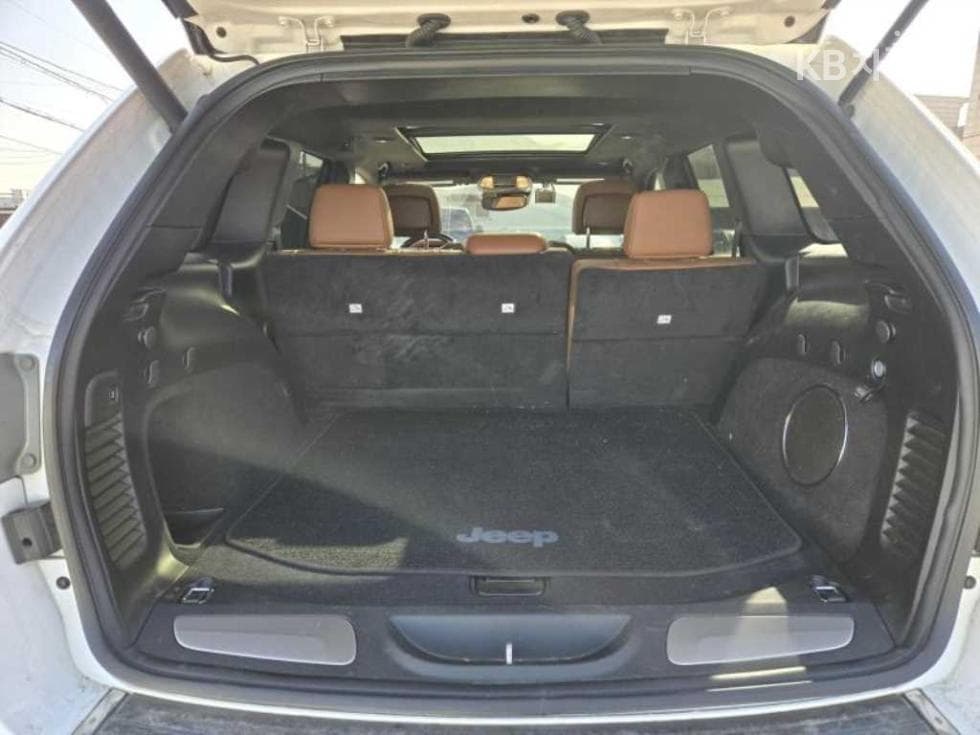 지프 그랜드 체로키3.6 Лимитиран 써밋 - 20