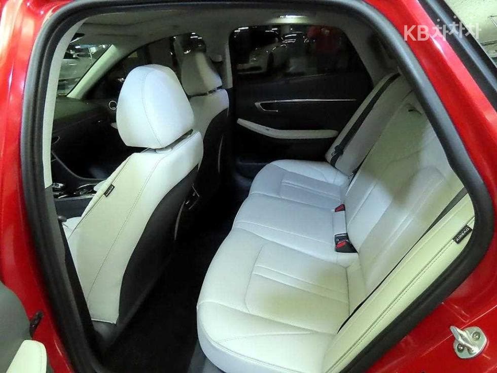 Хюндай Соната (DN8)2.0 Inspiration - 7