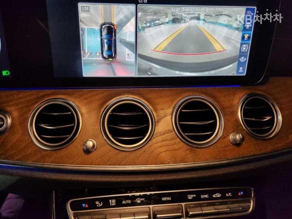 Mercedes-Benz E-Клас (W213)E300 4Matic Exclusive - 7