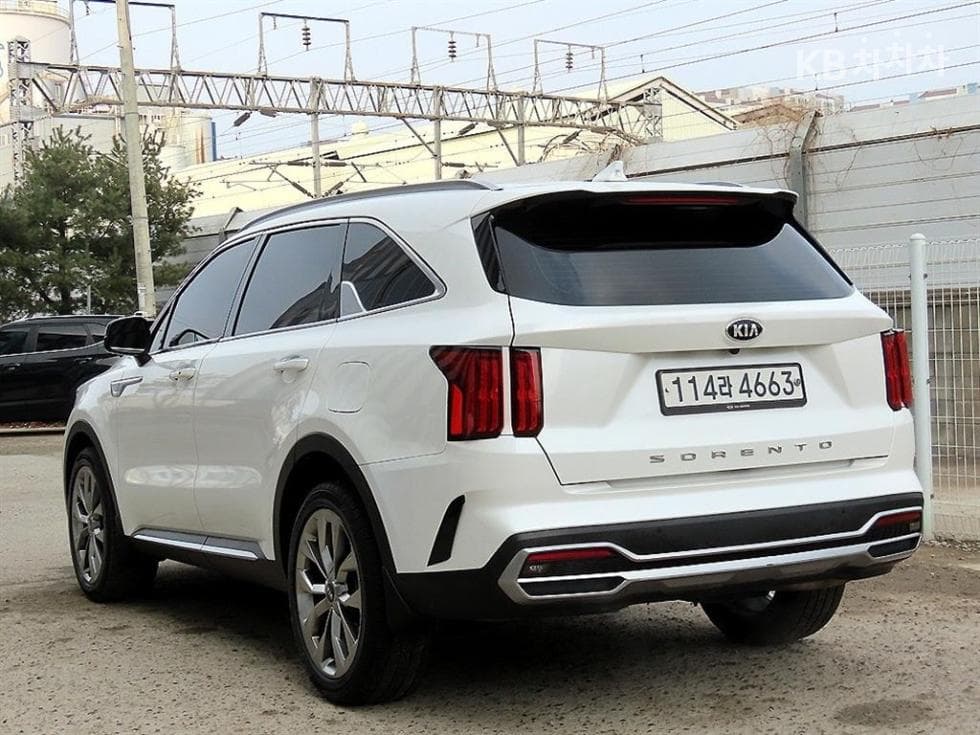 Kia Sorento 4th generation2.2 Diesel 2WD Prestige - 3