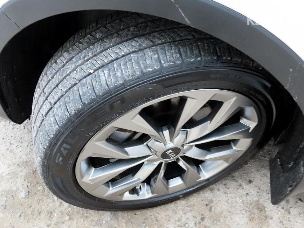 Kia Sorento 4th generation2.2 Diesel 2WD Prestige - 20