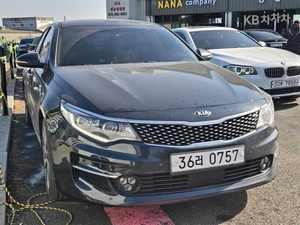 Киа K5 Второ поколение 2.0 Бензин MX Noblesse Специал (специален признак/издание) - Image 1