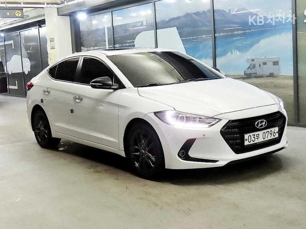 Hyundai Avante (Elantra)AD 1.6 GDi Premium - Image 1