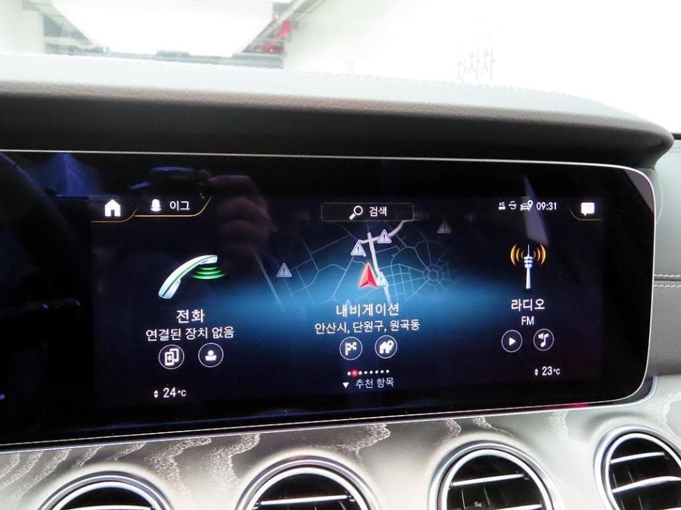 Mercedes-Benz E-Клас (W213)E350 4MATIC AMG Line - 9