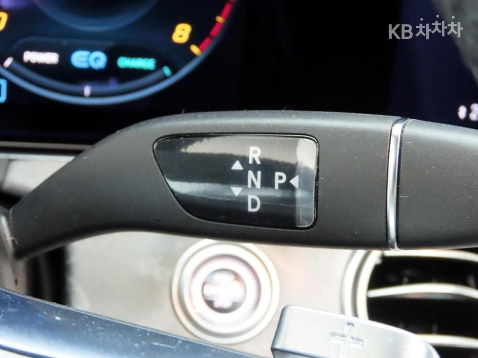 Mercedes-Benz E-Клас (W213)E350 4MATIC AMG Line - 11