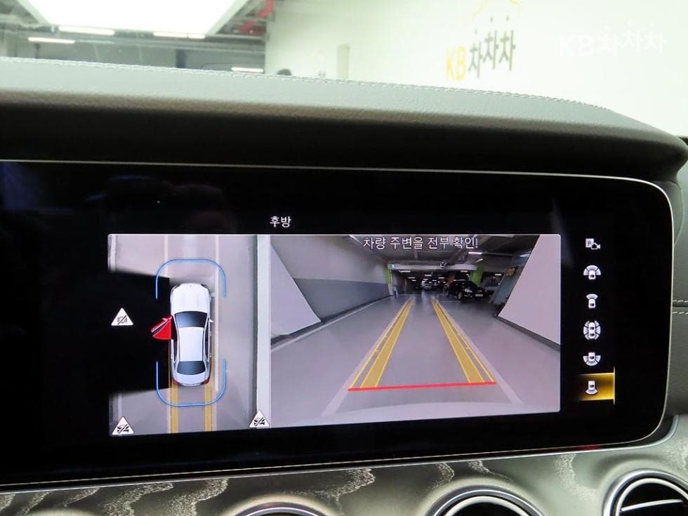 Mercedes-Benz E-Клас (W213)E350 4MATIC AMG Line - 15