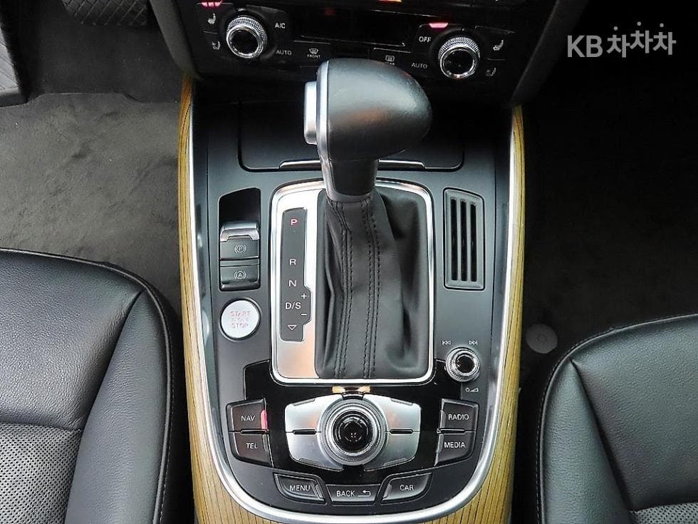 Ауди Q545 Турбо Дизел Инжекция 콰트로 Динамичен 8R - 10