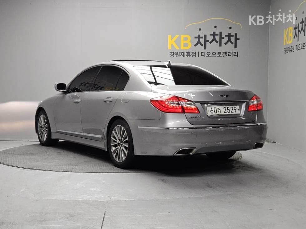Hyundai GenesisBH330 PREMIUM Standard - 3