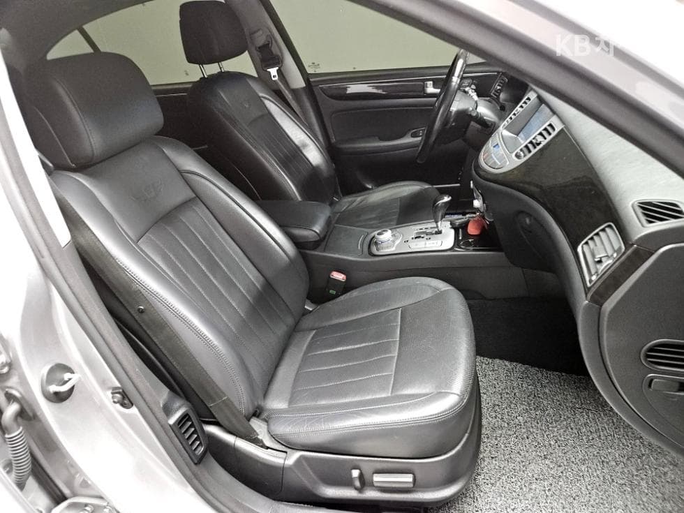 Hyundai GenesisBH330 PREMIUM Standard - 11