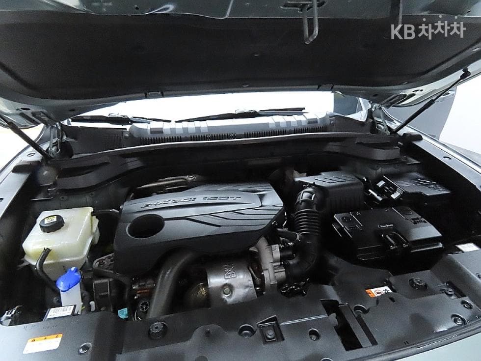 KG Mobility 토레스(J100)1.5 GDI Turbo T7 - 7