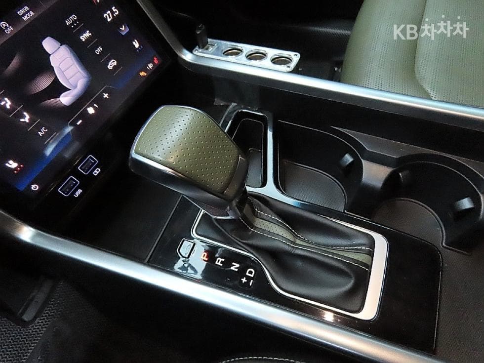 KG Mobility 토레스(J100)1.5 GDI Turbo T7 - 9