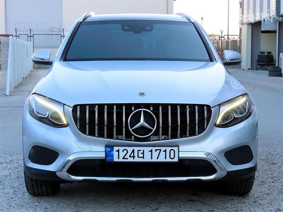 Mercedes-Benz GLC(X253) 220 d 4Matic Premium - Image 1