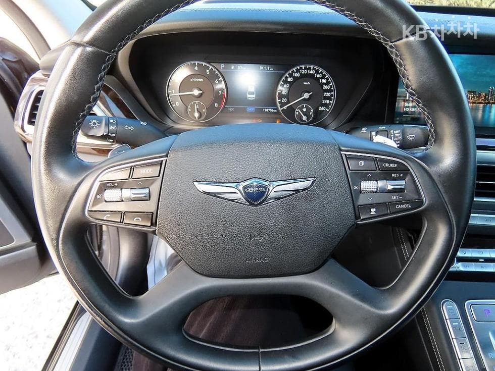 Genesis G903.8 GDi Luxury - 8
