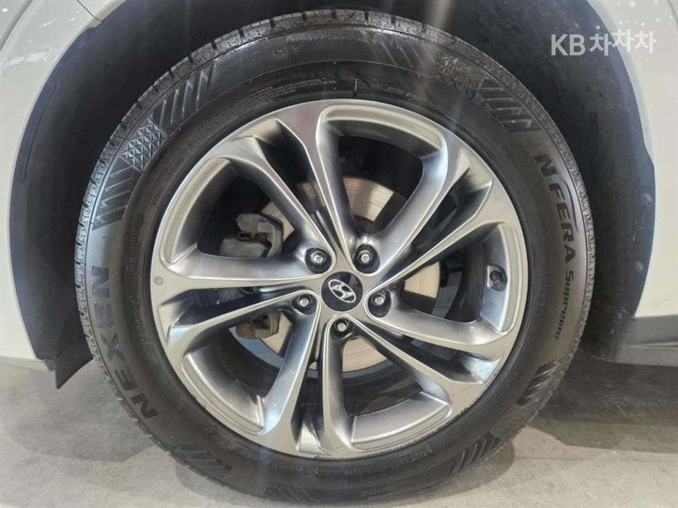 Hyundai Santa Fe TMGasoline 2.0T 2WD Inspiration - 18