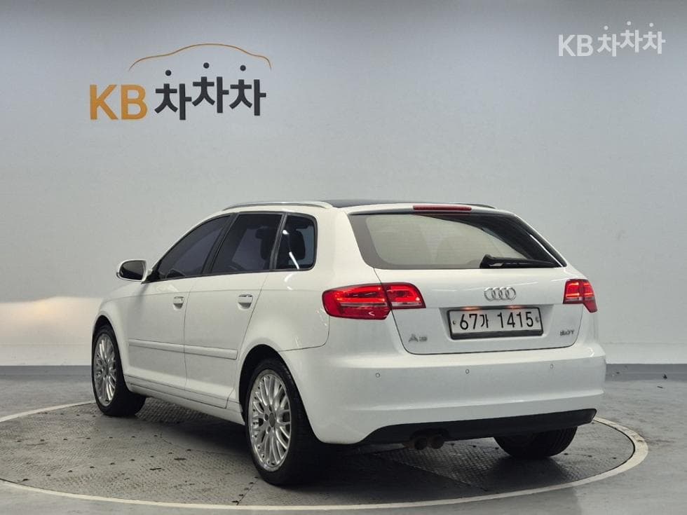 Ауди NEW A32.0 TFSI 8P Динамичен - 2