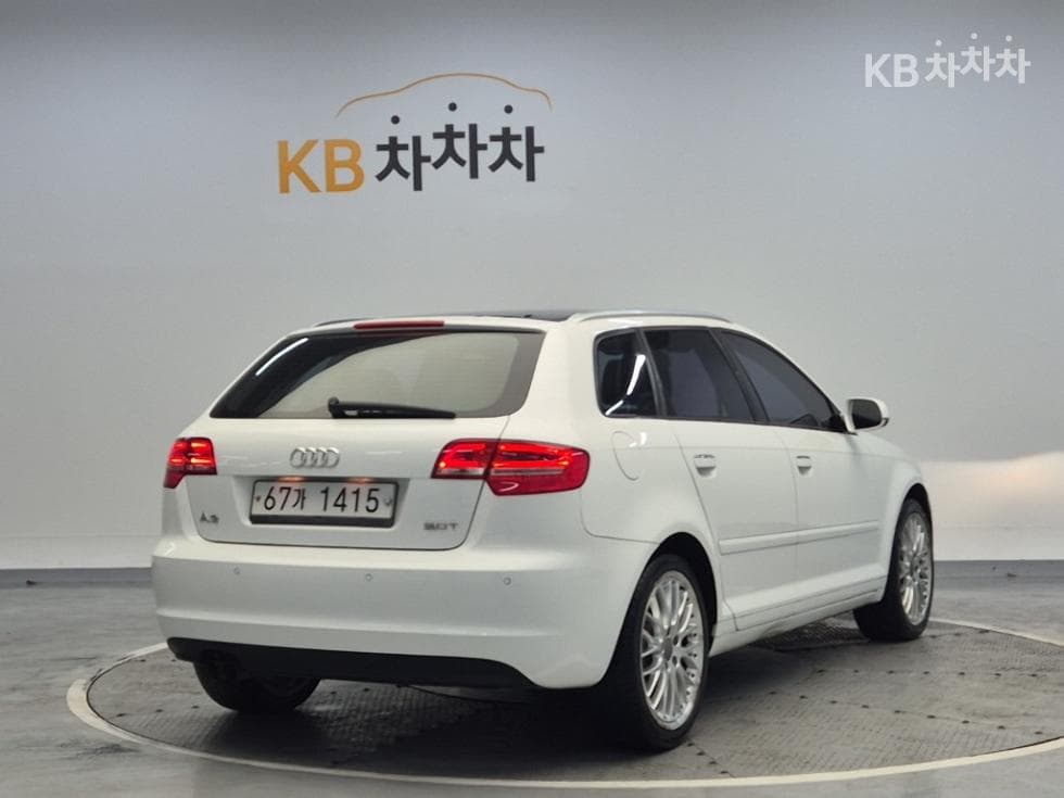 Ауди NEW A32.0 TFSI 8P Динамичен - 3