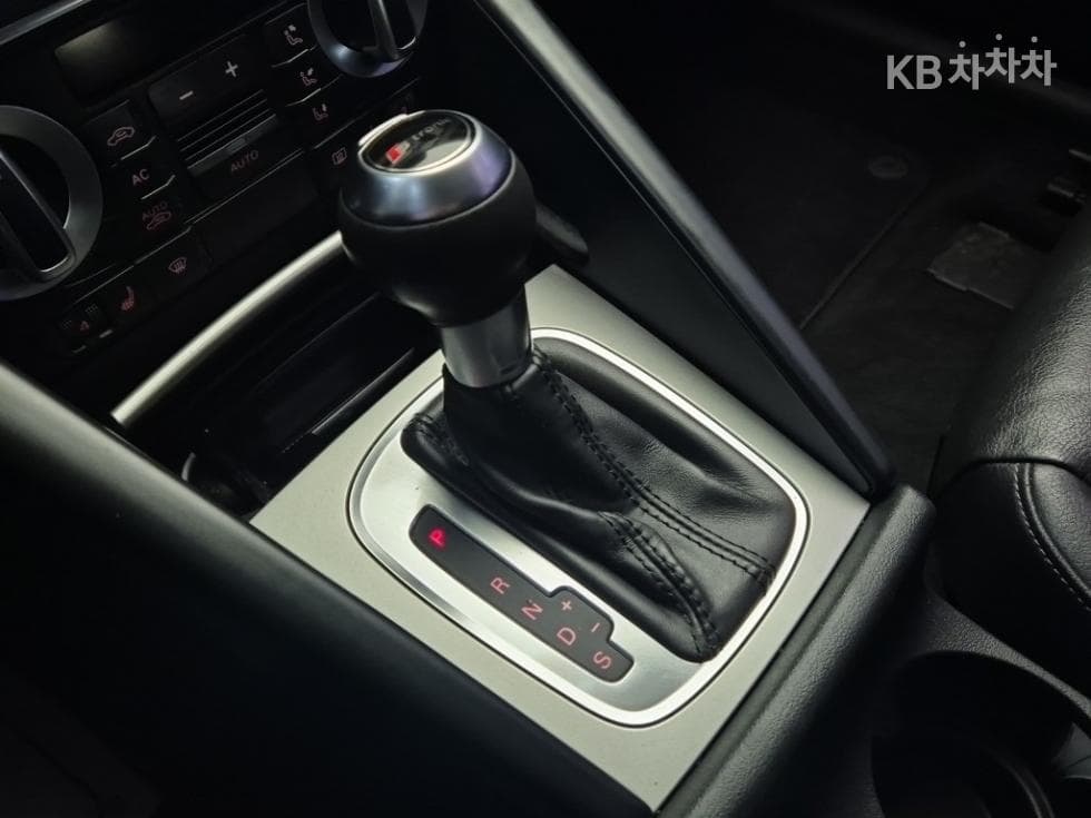 Ауди NEW A32.0 TFSI 8P Динамичен - 8