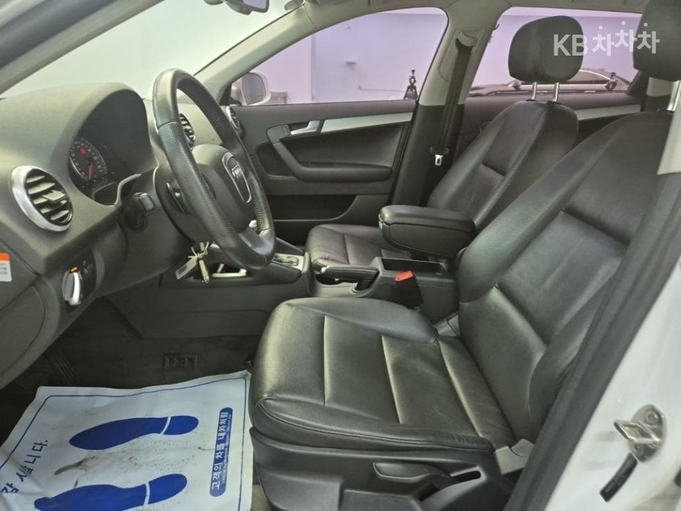 Ауди NEW A32.0 TFSI 8P Динамичен - 11