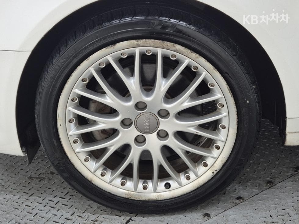 Ауди NEW A32.0 TFSI 8P Динамичен - 18
