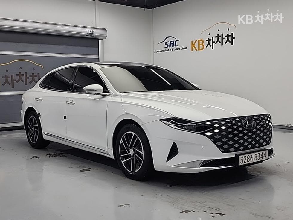 Hyundai The New (facelift) Grandeur (Azera)2.5 Premium 초이스 - 4