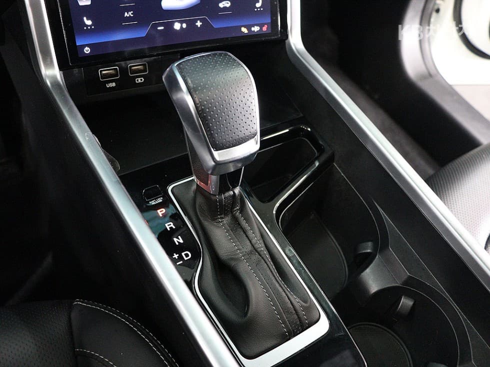 KG Mobility 토레스(J100)1.5 GDI Turbo AWD T5 - 9
