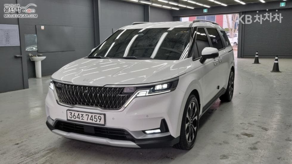 Киа Канивал 4-то поколение D2.2 9-местен Престиж - Image 1
