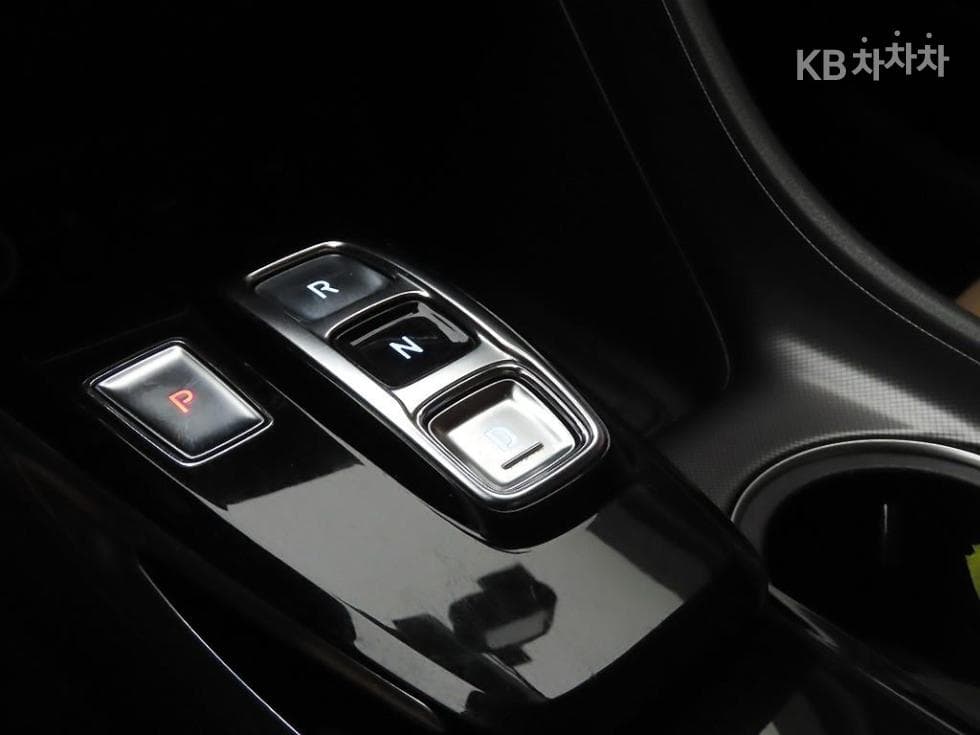 Hyundai Sonata Hybrid (DN8)2.0 Hybrid Premium 밀레니엄 - 10