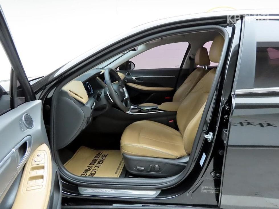 Hyundai Sonata Hybrid (DN8)2.0 Hybrid Premium 밀레니엄 - 13
